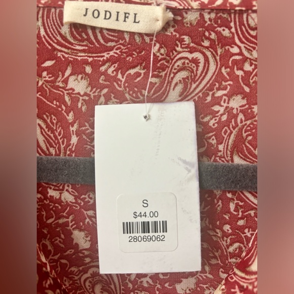 NWT! JODIFIL Paisley Print Buttoned Front Pleated Balloon Sleeve Chiffon Blouse - Picture 12 of 12